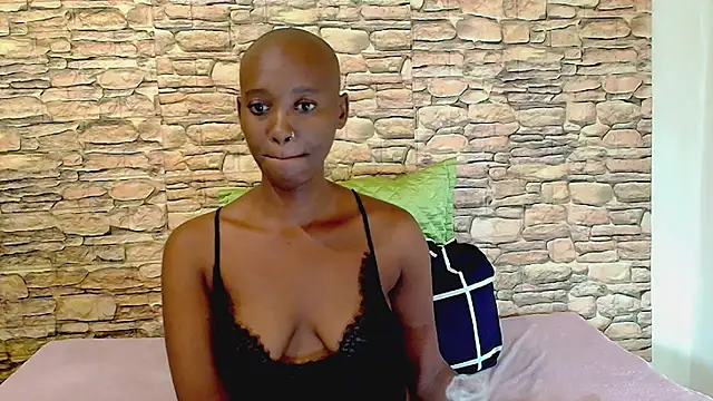 EbonyOlive69