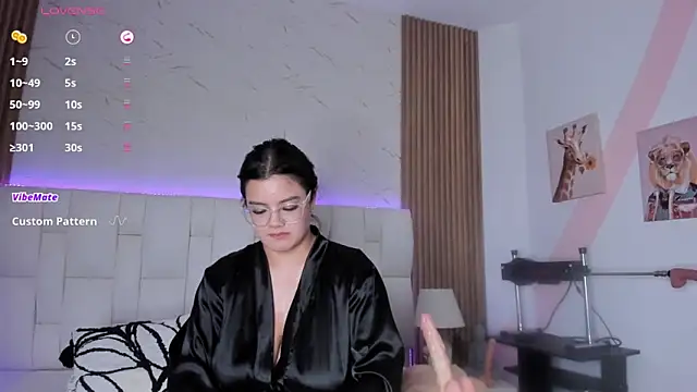 isabella_whiithe webcam