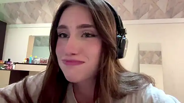 CrackingBingo webcam