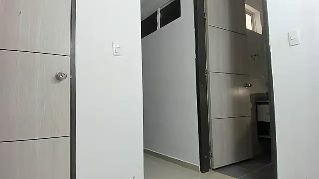 briana_wonder69xxx webcam