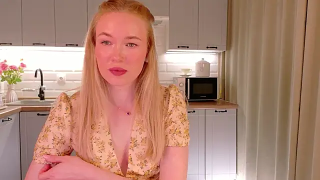 Veronika_Mitchel webcam