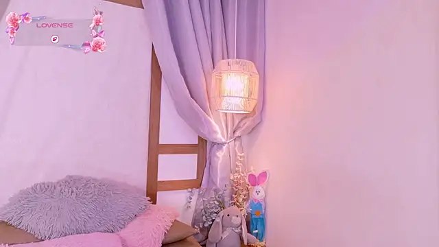 RenataLeclair webcam