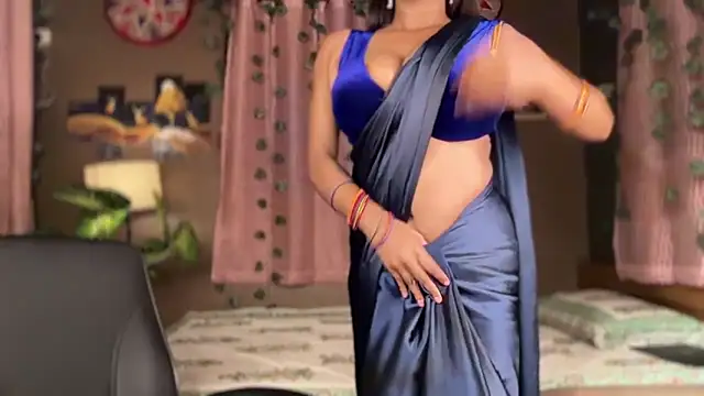 Malayali---kylie's live cam