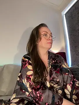 FemDom_RubyKnightXXO webcam