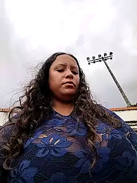 you-sexy-starr (G young) - leave the shirt on without a bra