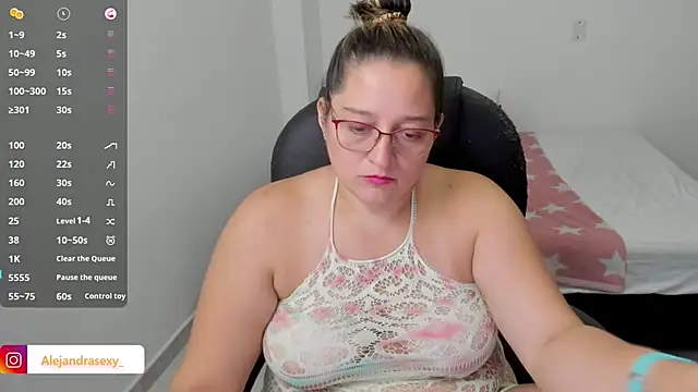 alejandra_milf_