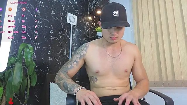 Alexander_ferre webcam