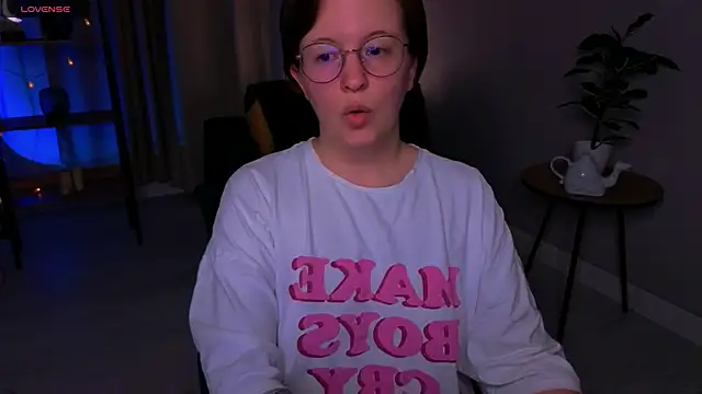 arizzzona_baby - Arizzzona_baby's free webcam - UK Sex Cams