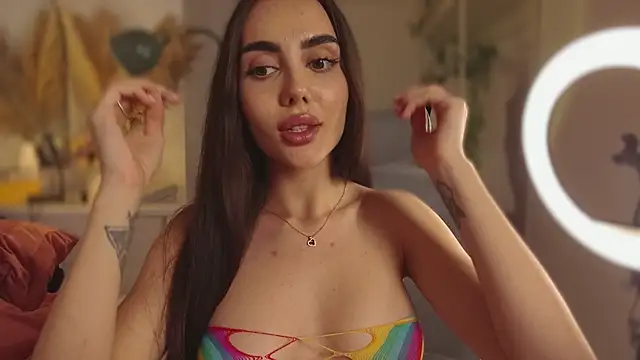 lil_gabby - Lil_Gabby's free webcam - UK Sex Cams