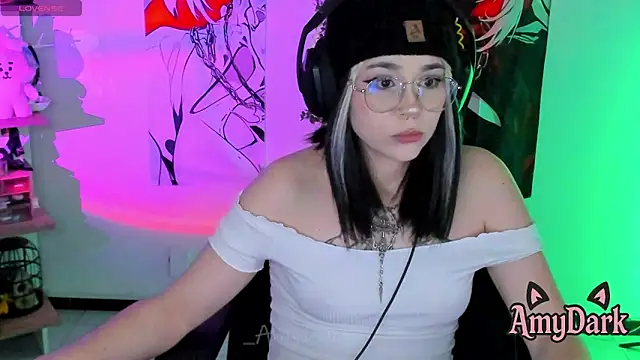 _AmyDark webcam
