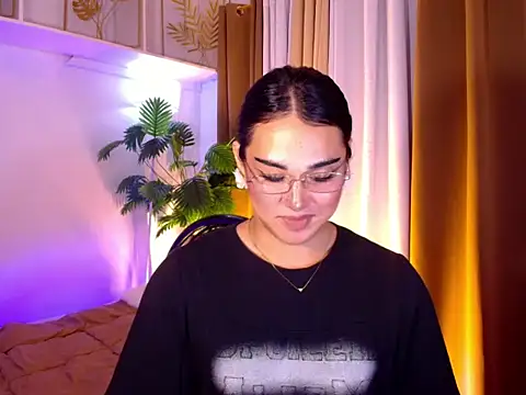 magnificent_kitana webcam