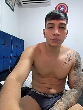 oliverwest04 - OliverWest04's free webcam - UK Sex Cams