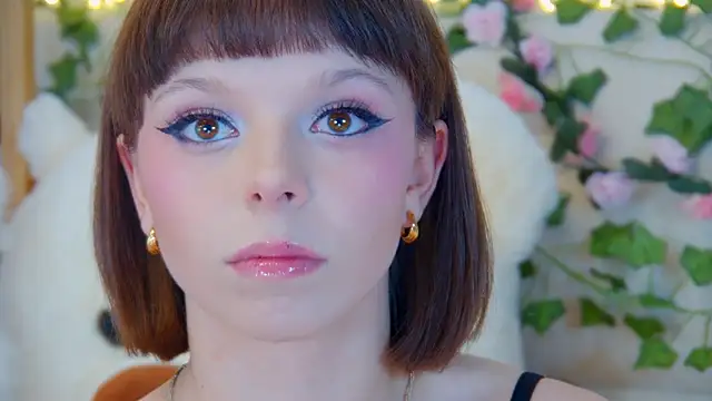 ElisabethDavis webcam