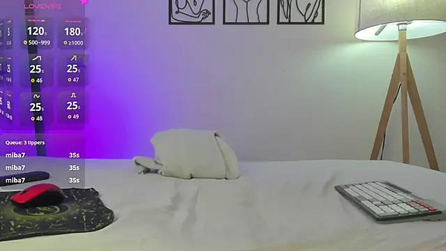 andrea_cherryy webcam