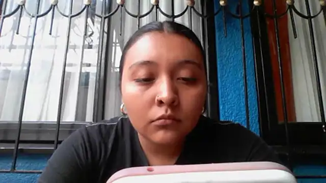 Rush_rosee_150 webcam