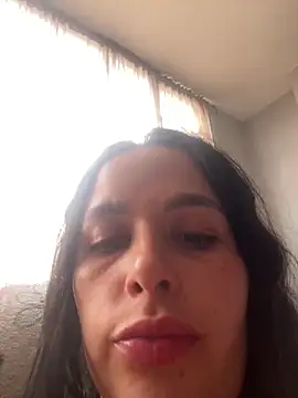 leila_moretti webcam