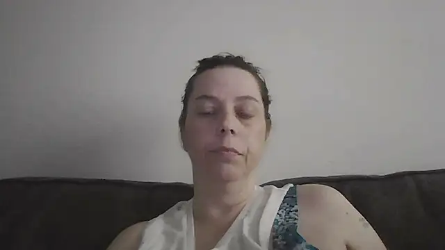 lily1982 webcam