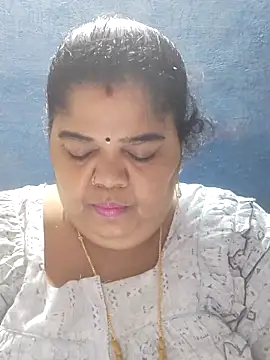 Webcam Model (tamilthanushri)  is live.Free join now!