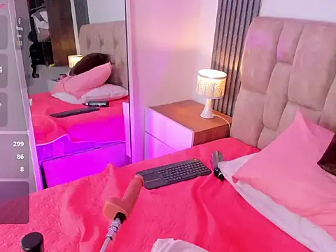 Sophie_Adamss webcam