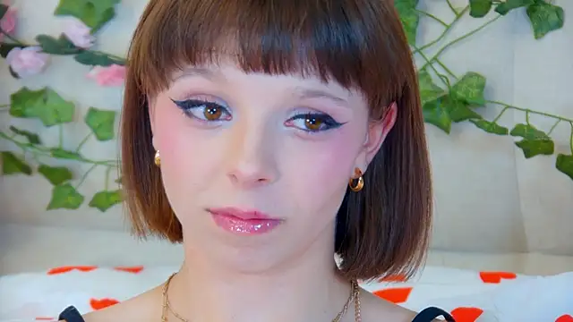 ElisabethDavis webcam