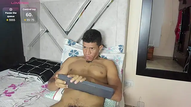 antonio_aguilarx webcam