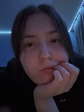 charmingggirl webcam