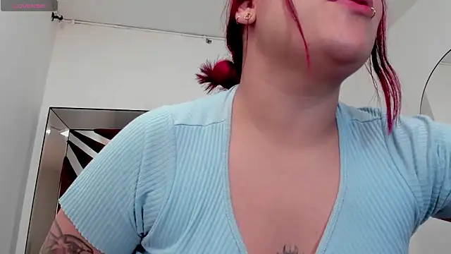 AfroditaVega_ webcam