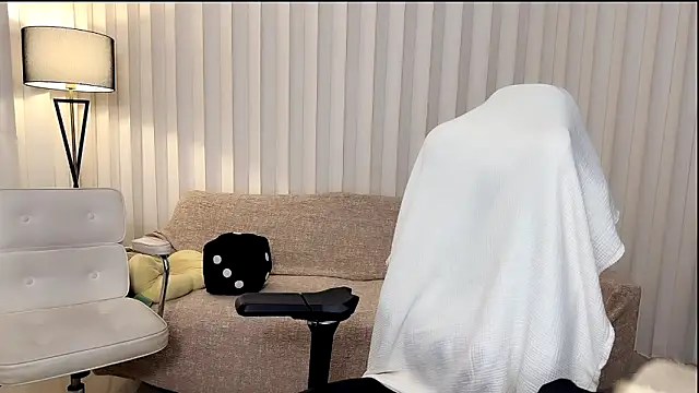 美女Canbaobao-KK在线直播