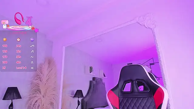 KarelyMitchel webcam