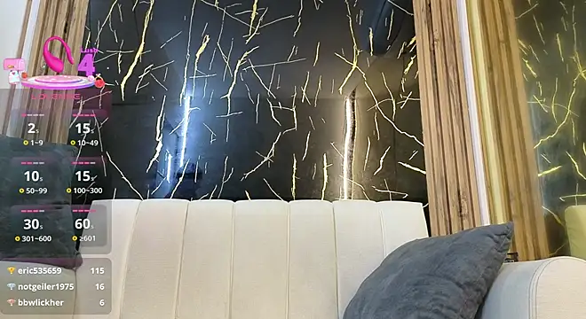 Starlight_Matures_aws webcam