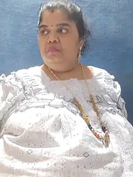 tamilthanushri webcam