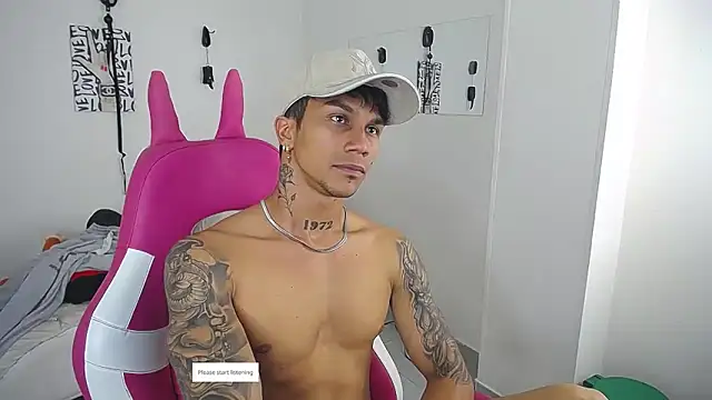 Leonard_Price webcam