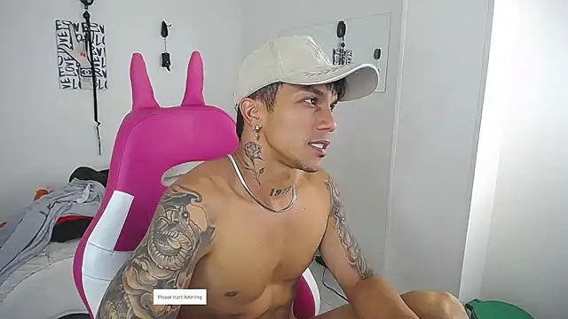 Leonard_Price webcam