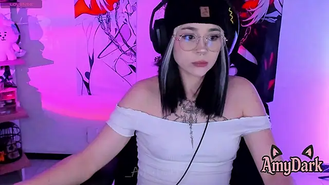 _AmyDark webcam