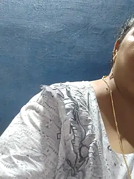 Webcam Model (tamilthanushri)  is live.Free join now!