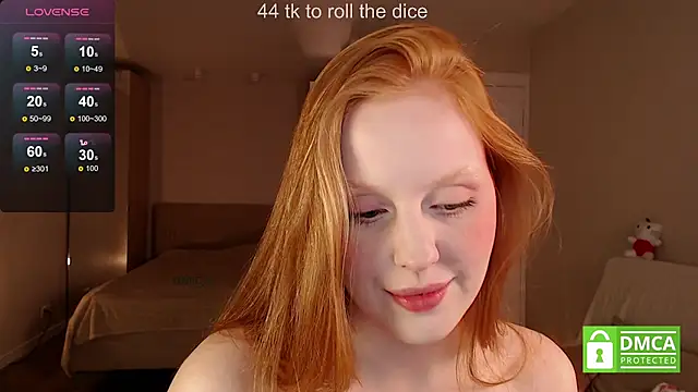 lulu_moonmoon webcam