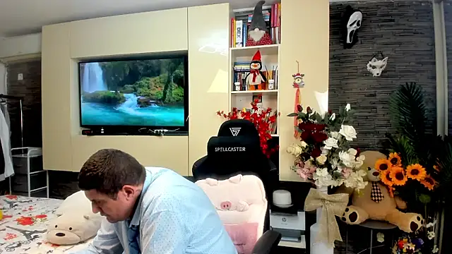 SpartacusDaddy48 webcam