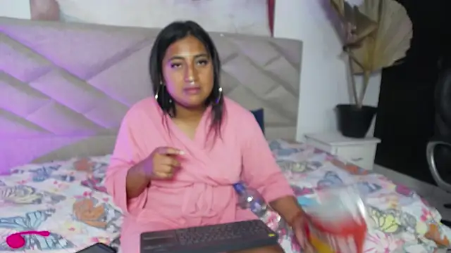 DestiinyBlack webcam