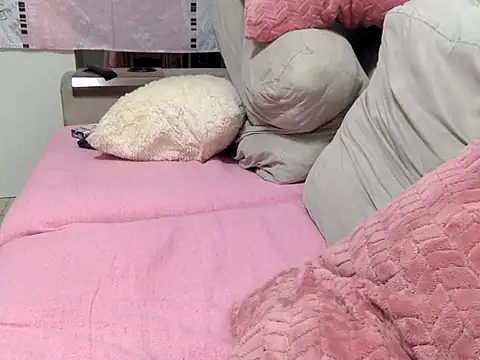 moreno_amig0 - Moreno_amig0's free webcam - UK Sex Cams