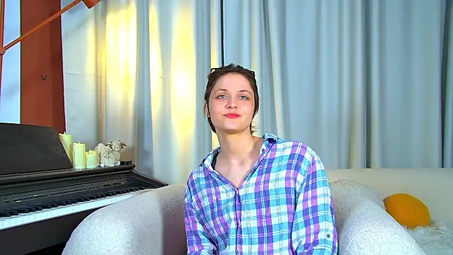 ritaroses - RitaRoses's free webcam - UK Sex Cams