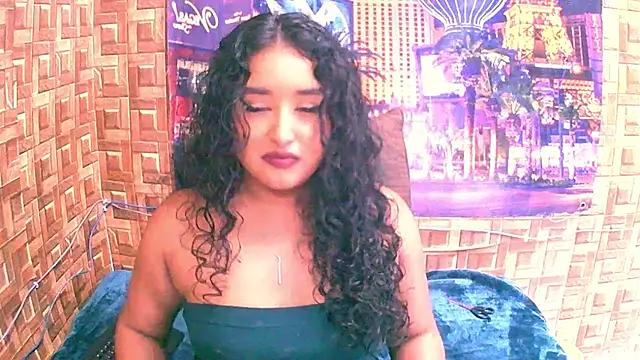 IndianAngel4u webcam