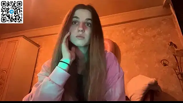 LovelySilk_63 webcam