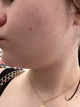 Cutiepiespanks's live cam