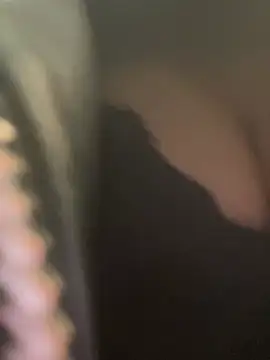 Astrid-- live sex cam