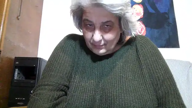 ExquisiteMature webcam