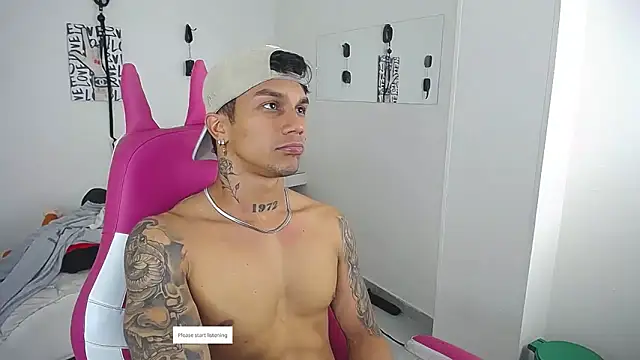 Leonard_Price webcam