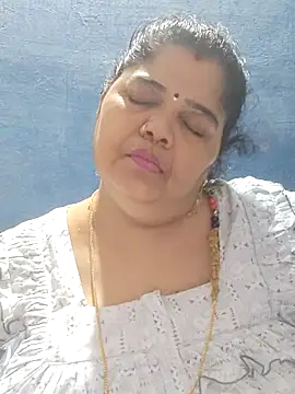 tamilthanushri - Tamilthanushri's free webcam - UK Sex Cams