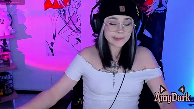 _AmyDark webcam