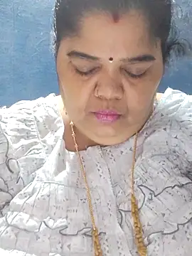 tamilthanushri (F milf) - Full nude