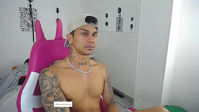 Leonard_Price webcam